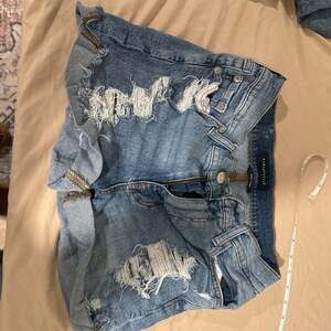 American Eagle Super Stretch Hi Rise Shortie Distressed Shorts Denim Women's 6